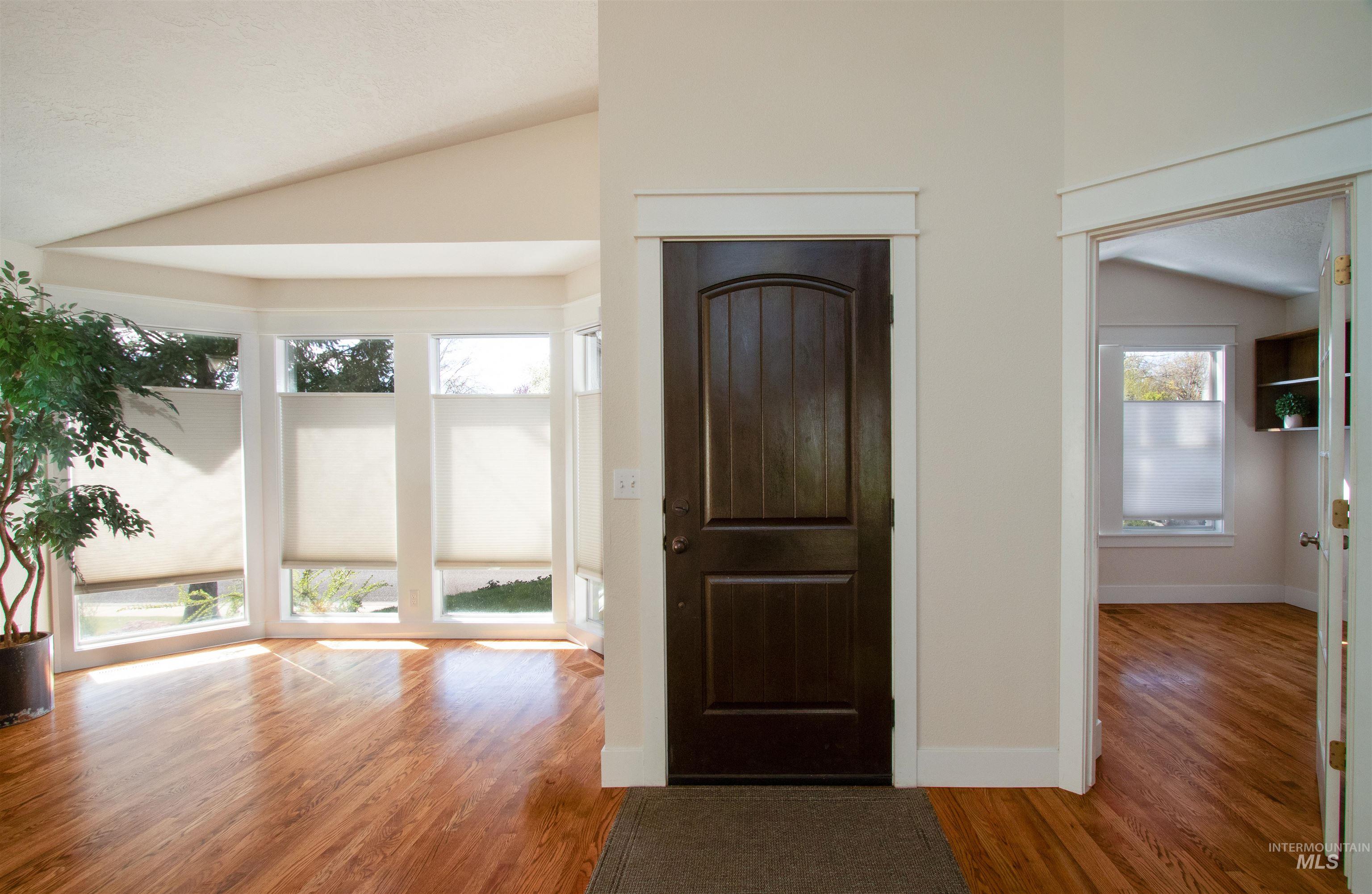 678 Stierman, Eagle, Idaho 83616-0000, 4 Bedrooms, 2.5 Bathrooms, Residential For Sale, Price $645,900, 98981269