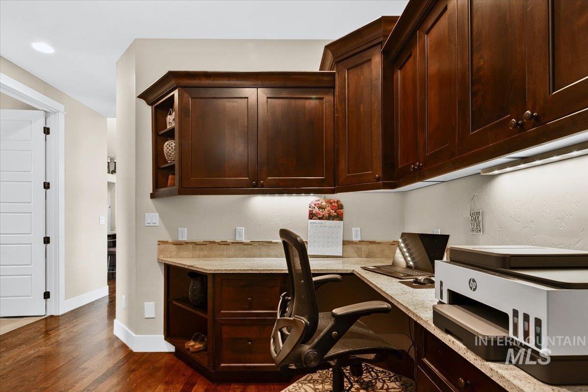 3654 E Brentor Court, Meridian, Idaho 83642-8303, 4 Bedrooms, 3 Bathrooms, Residential For Sale, Price $925,000, 98981270