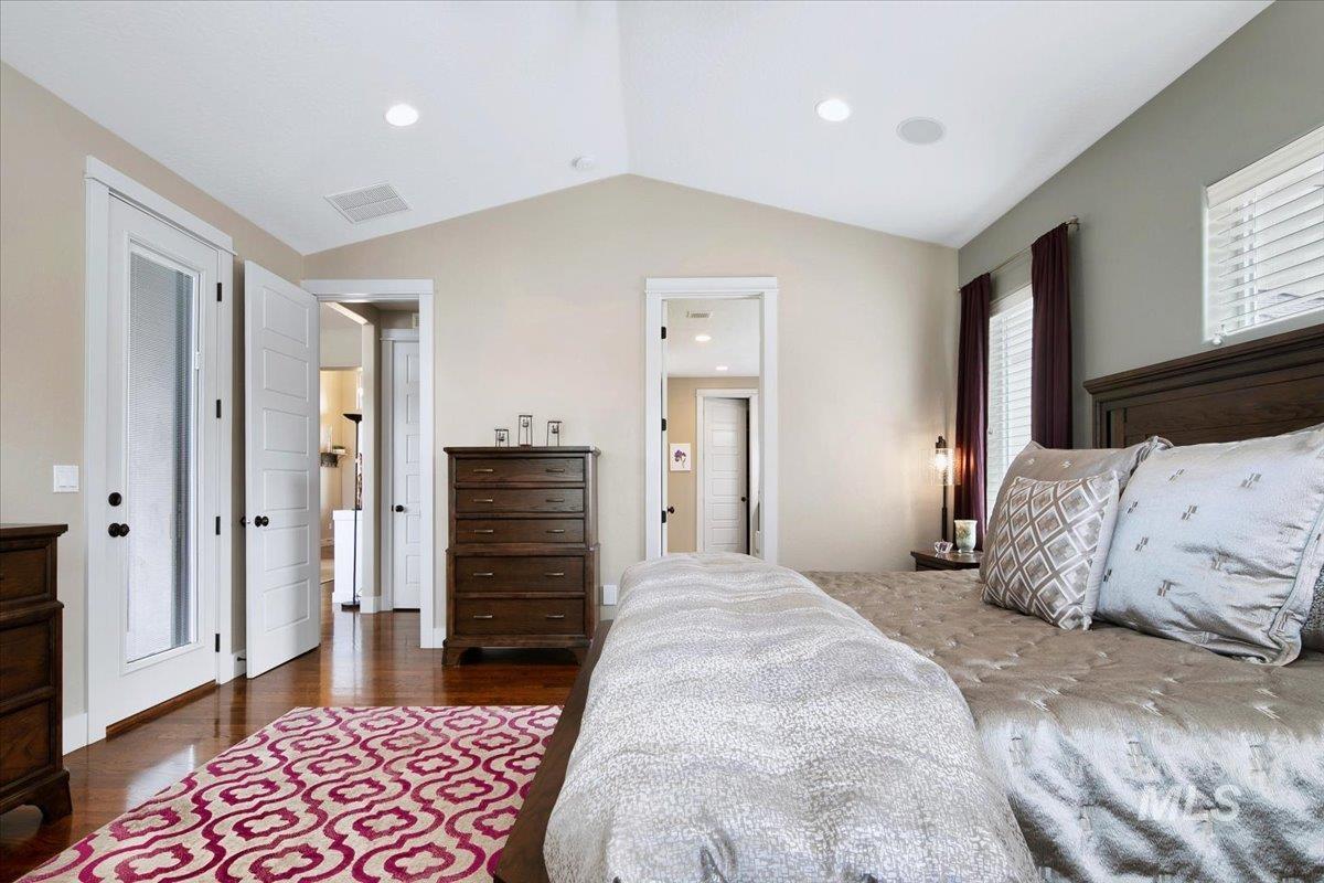 3654 E Brentor Court, Meridian, Idaho 83642-8303, 4 Bedrooms, 3 Bathrooms, Residential For Sale, Price $925,000, 98981270