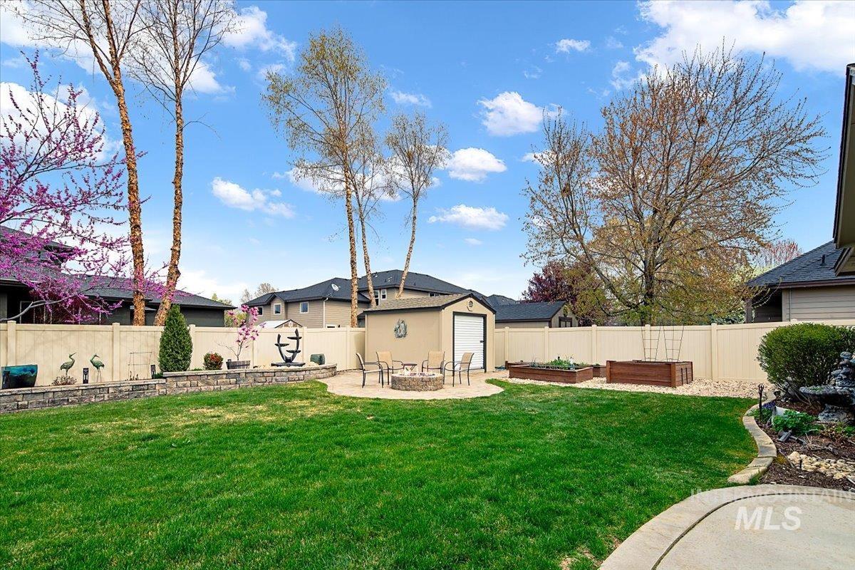 3654 E Brentor Court, Meridian, Idaho 83642-8303, 4 Bedrooms, 3 Bathrooms, Residential For Sale, Price $925,000, 98981270