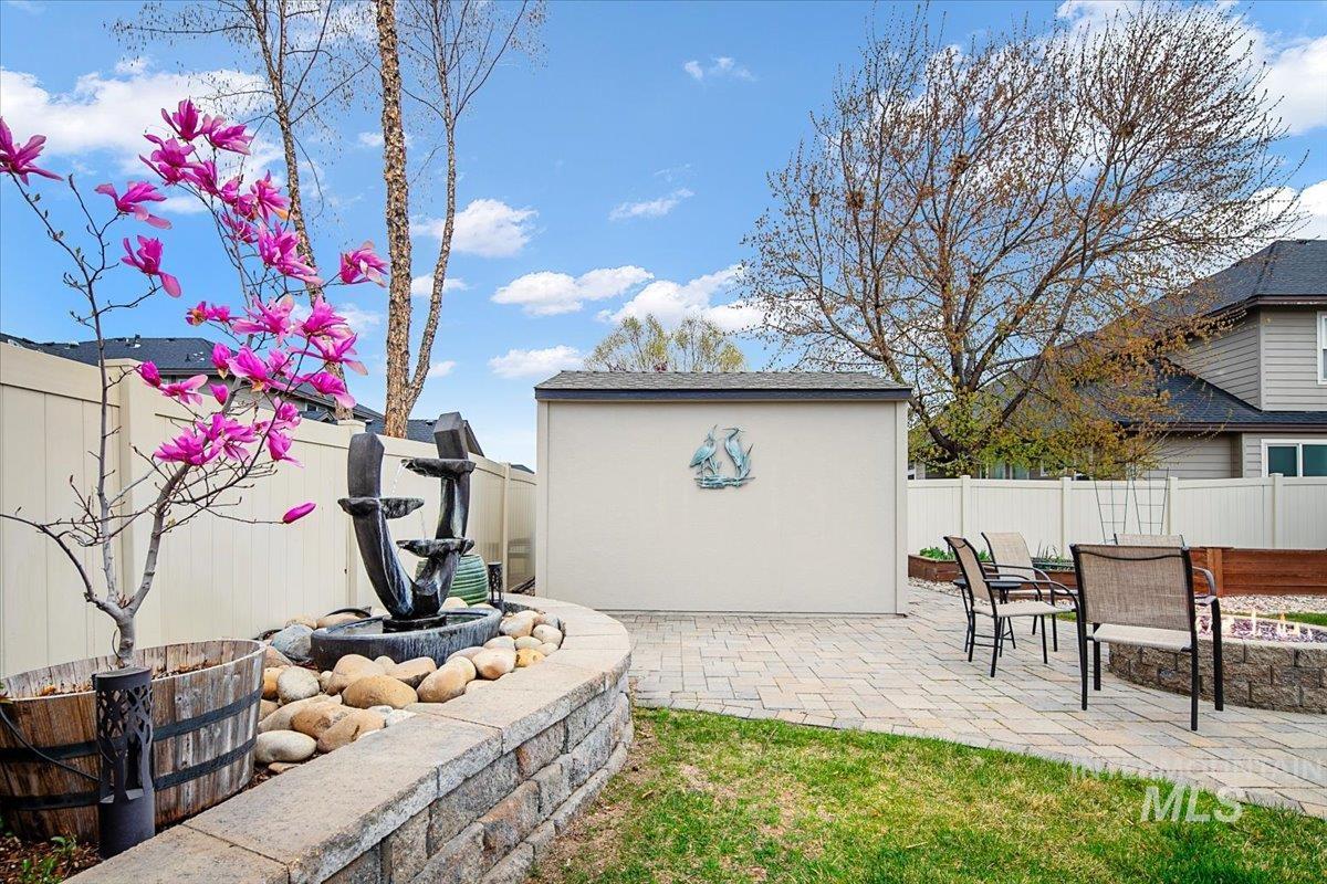 3654 E Brentor Court, Meridian, Idaho 83642-8303, 4 Bedrooms, 3 Bathrooms, Residential For Sale, Price $925,000, 98981270