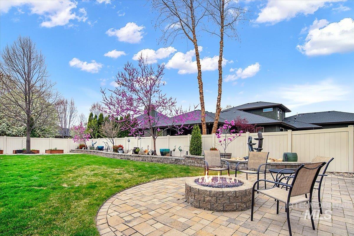 3654 E Brentor Court, Meridian, Idaho 83642-8303, 4 Bedrooms, 3 Bathrooms, Residential For Sale, Price $925,000, 98981270
