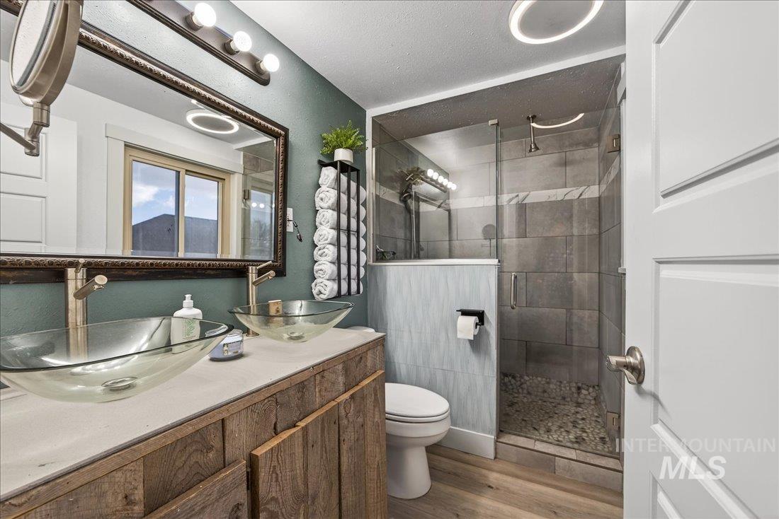 4393 N Edelweiss St., Boise, Idaho 83713, 4 Bedrooms, 3 Bathrooms, Residential For Sale, Price $699,900, 98981271