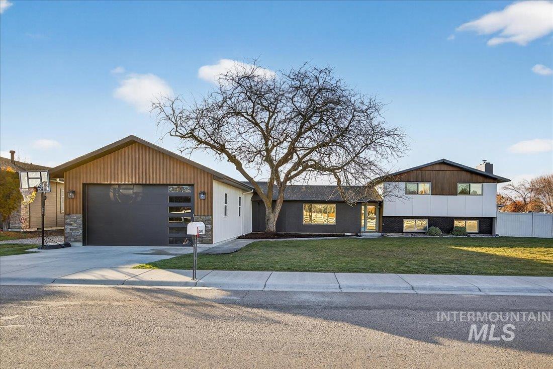 4393 N Edelweiss St., Boise, Idaho 83713, 4 Bedrooms, 3 Bathrooms, Residential For Sale, Price $699,900, 98981271