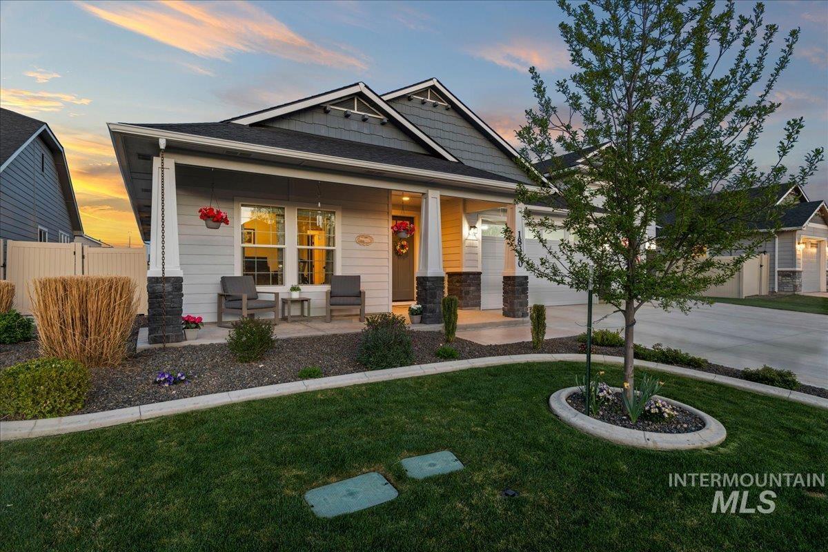 18320 N Wild Goose Ave, Nampa, Idaho 83687, 3 Bedrooms, 2 Bathrooms, Residential For Sale, Price $550,000, 98981272
