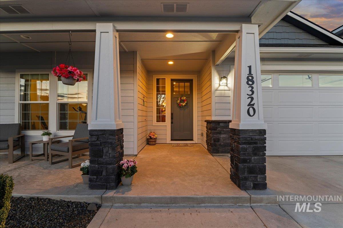18320 N Wild Goose Ave, Nampa, Idaho 83687, 3 Bedrooms, 2 Bathrooms, Residential For Sale, Price $550,000, 98981272