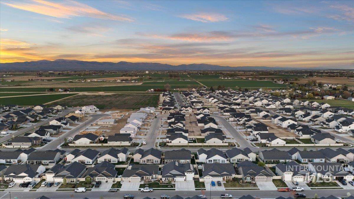 18320 N Wild Goose Ave, Nampa, Idaho 83687, 3 Bedrooms, 2 Bathrooms, Residential For Sale, Price $550,000, 98981272