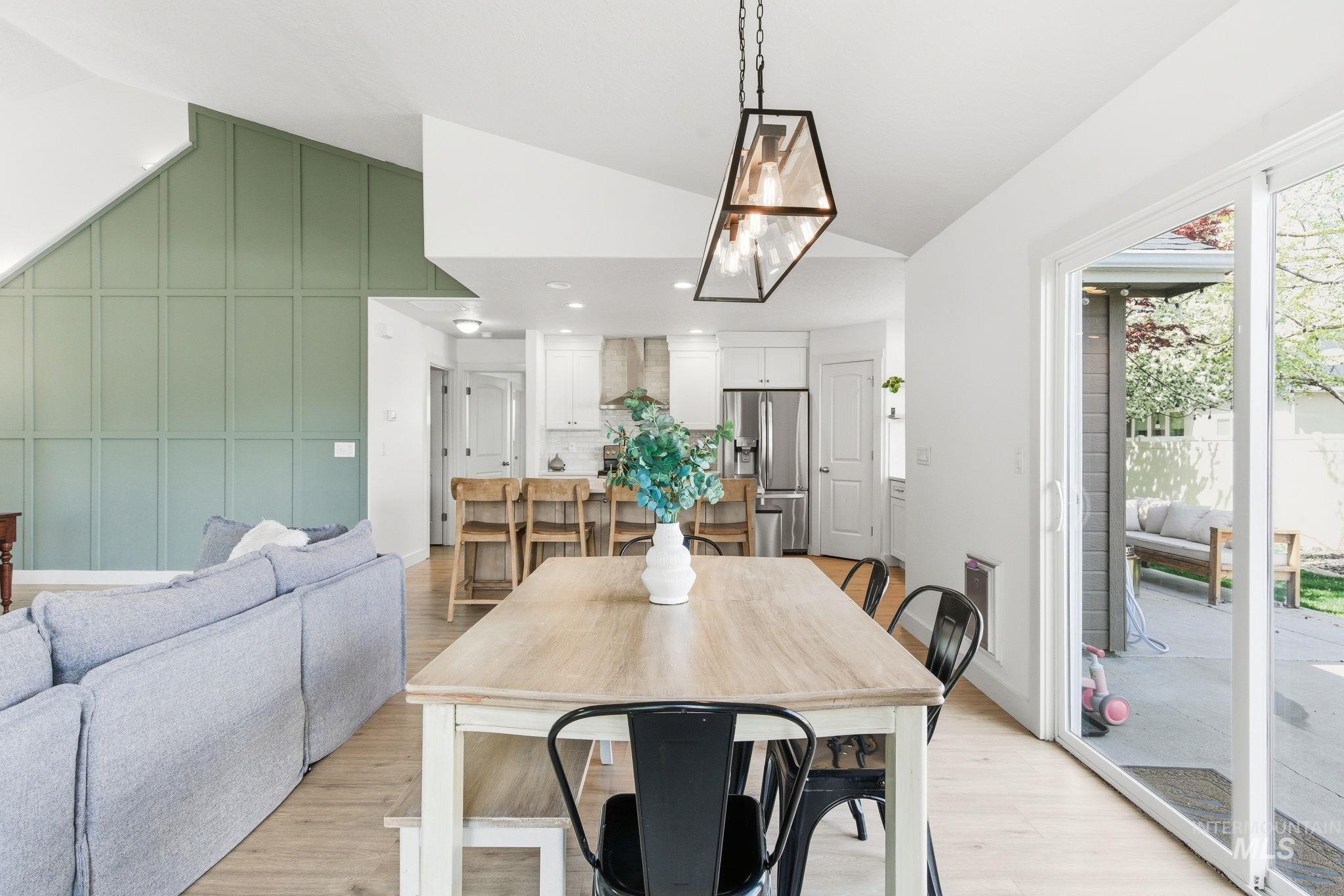 1032 W White Sands, Meridian, Idaho 83646, 3 Bedrooms, 2 Bathrooms, Residential For Sale, Price $499,900, 98981274