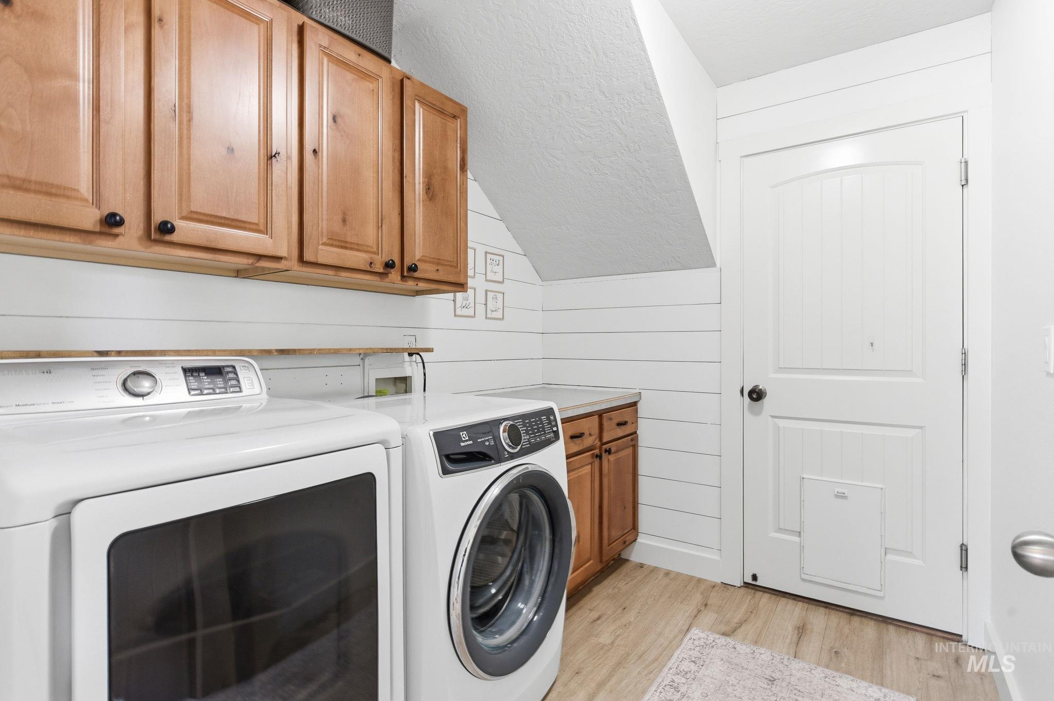 1032 W White Sands, Meridian, Idaho 83646, 3 Bedrooms, 2 Bathrooms, Residential For Sale, Price $499,900, 98981274