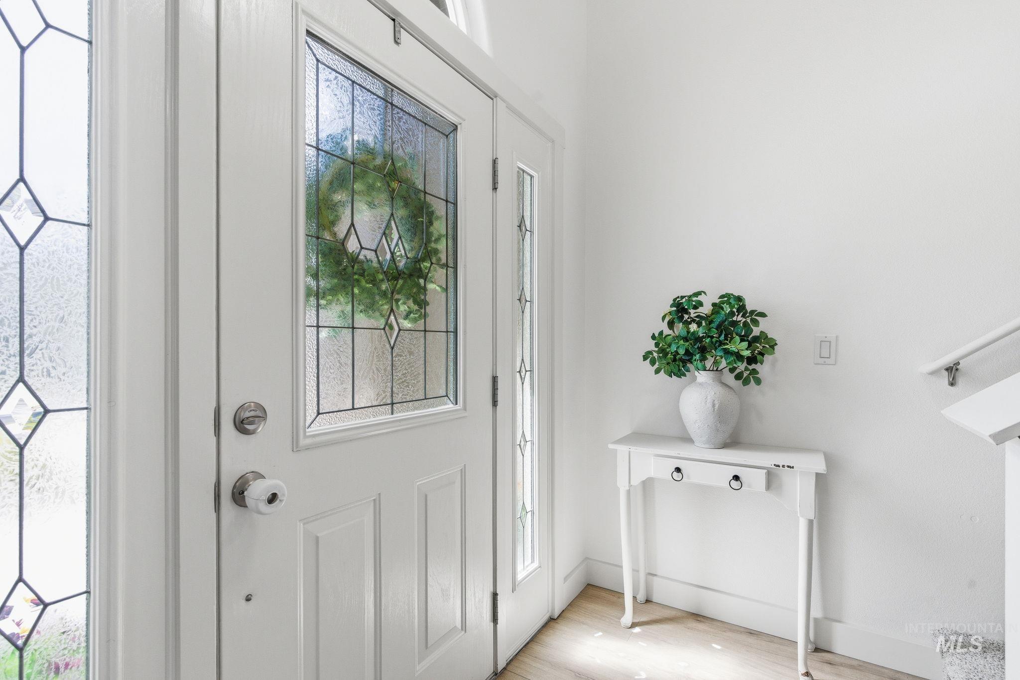 1032 W White Sands, Meridian, Idaho 83646, 3 Bedrooms, 2 Bathrooms, Residential For Sale, Price $499,900, 98981274