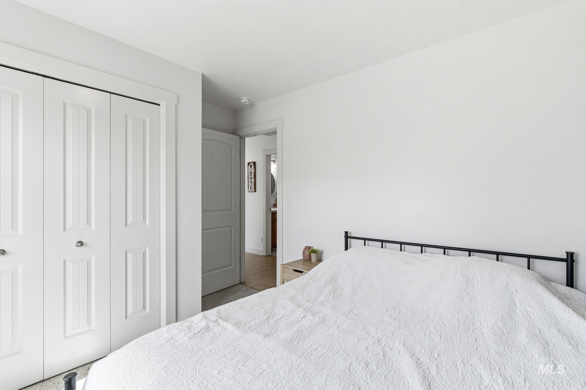 1032 W White Sands, Meridian, Idaho 83646, 3 Bedrooms, 2 Bathrooms, Residential For Sale, Price $499,900, 98981274