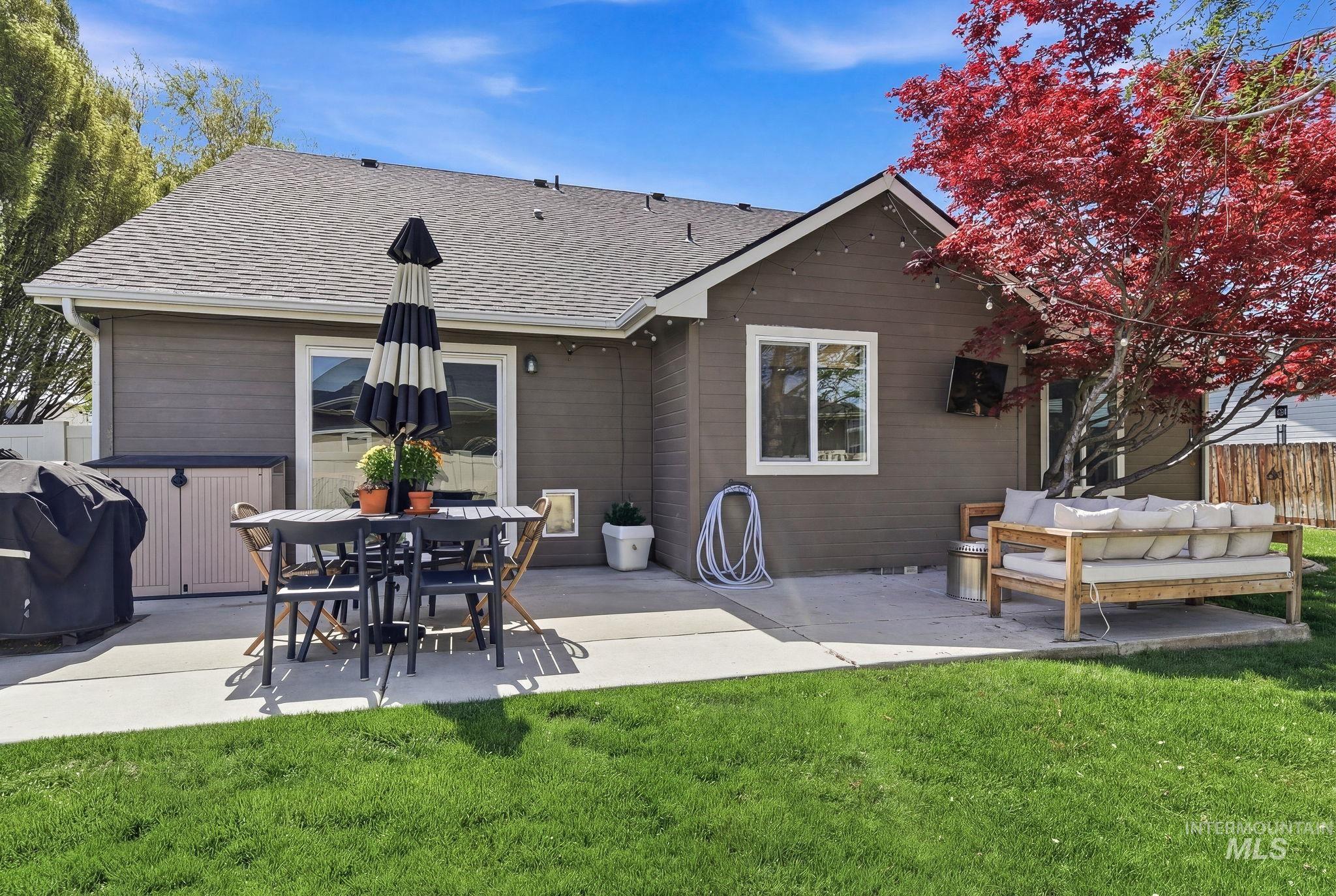 1032 W White Sands, Meridian, Idaho 83646, 3 Bedrooms, 2 Bathrooms, Residential For Sale, Price $499,900, 98981274