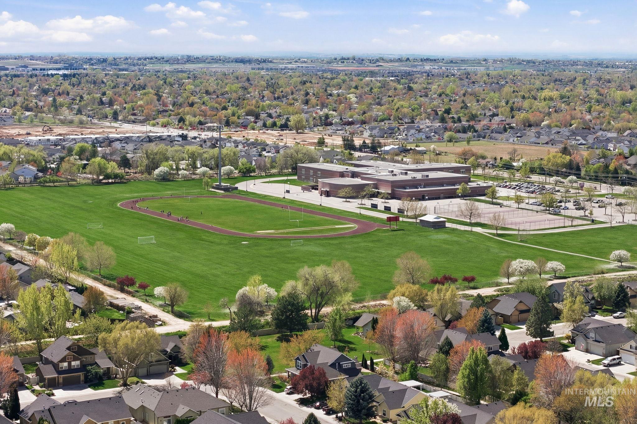 1032 W White Sands, Meridian, Idaho 83646, 3 Bedrooms, 2 Bathrooms, Residential For Sale, Price $499,900, 98981274