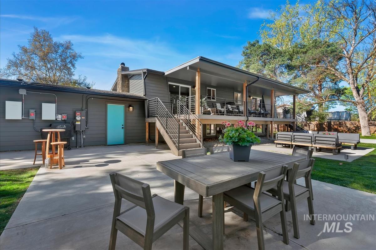 10080 W La Hontan Dr, Boise, Idaho 83709, 5 Bedrooms, 2 Bathrooms, Residential For Sale, Price $844,900, 98981276