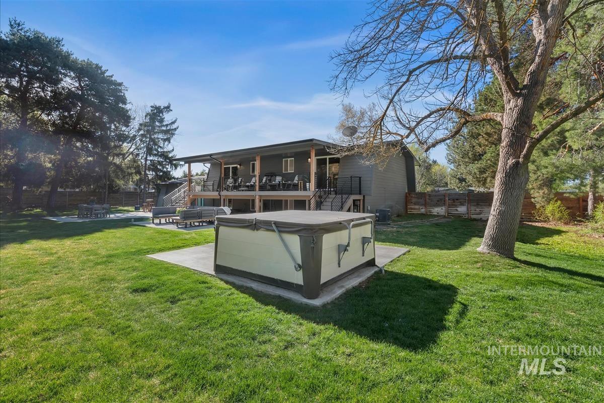 10080 W La Hontan Dr, Boise, Idaho 83709, 5 Bedrooms, 2 Bathrooms, Residential For Sale, Price $844,900, 98981276