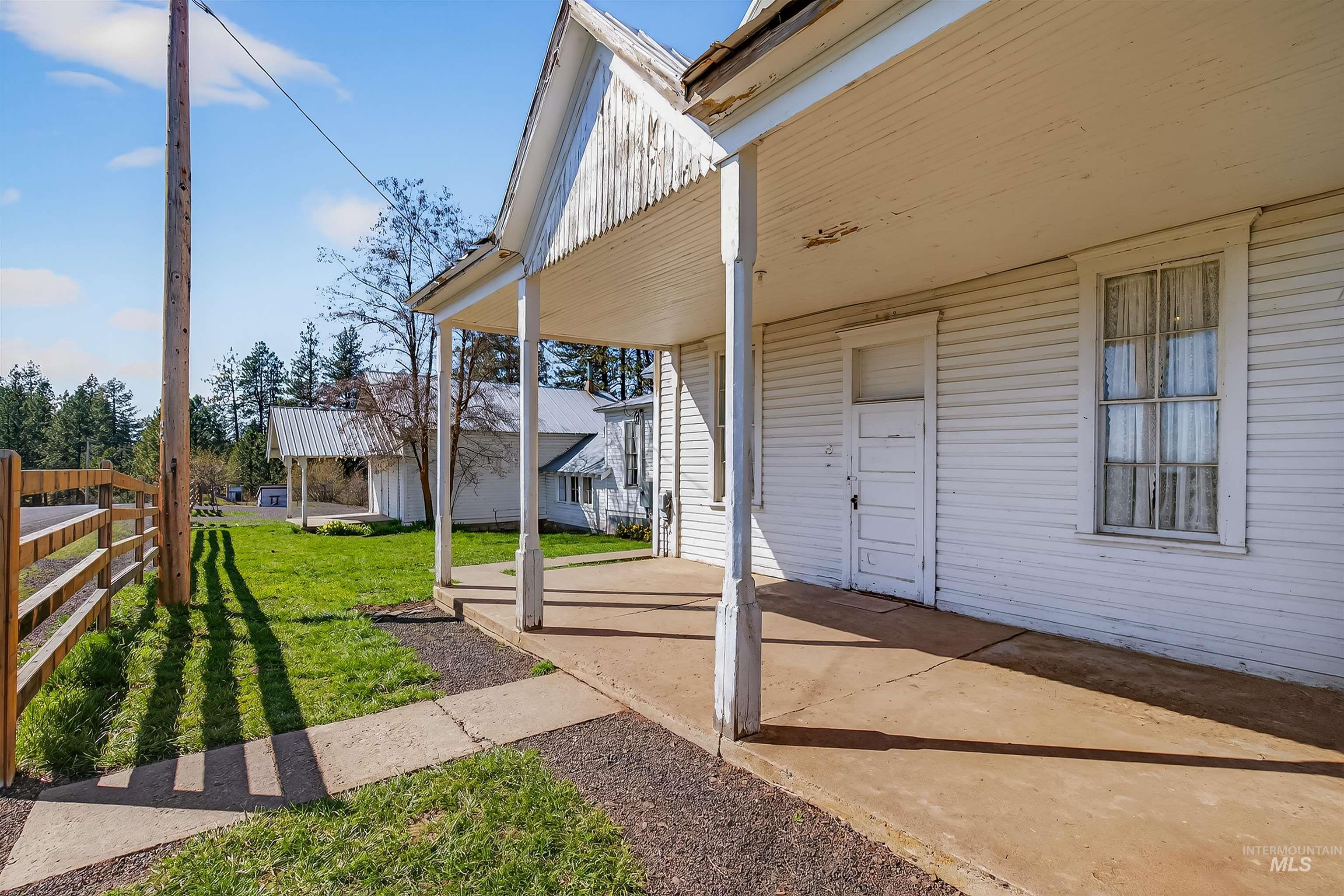 2070 Woodland Rd, Kamiah, Idaho 83536, 1.5 Bathrooms, Residential For Sale, Price $229,000, 98981277