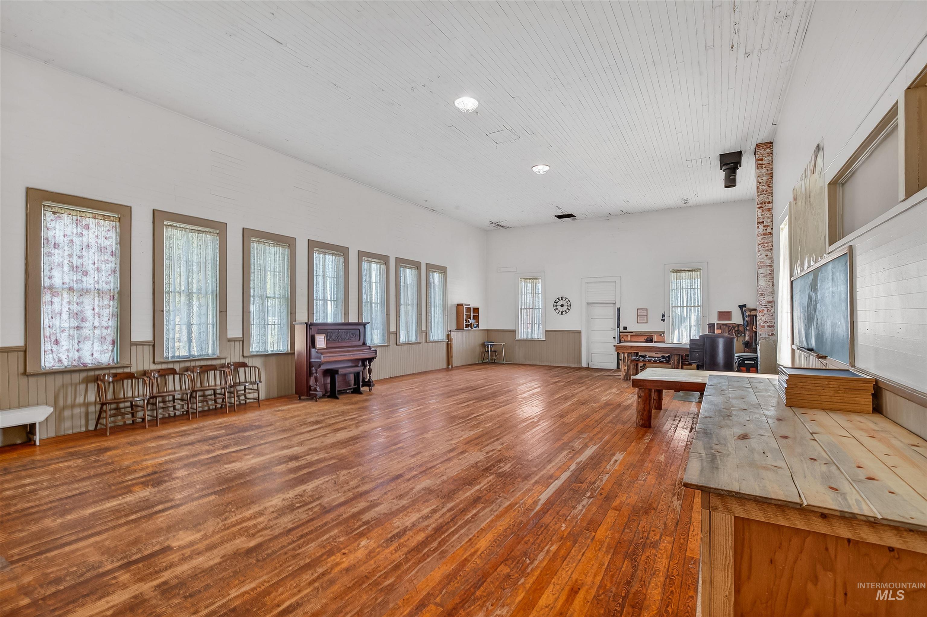 2070 Woodland Rd, Kamiah, Idaho 83536, 1.5 Bathrooms, Residential For Sale, Price $229,000, 98981277