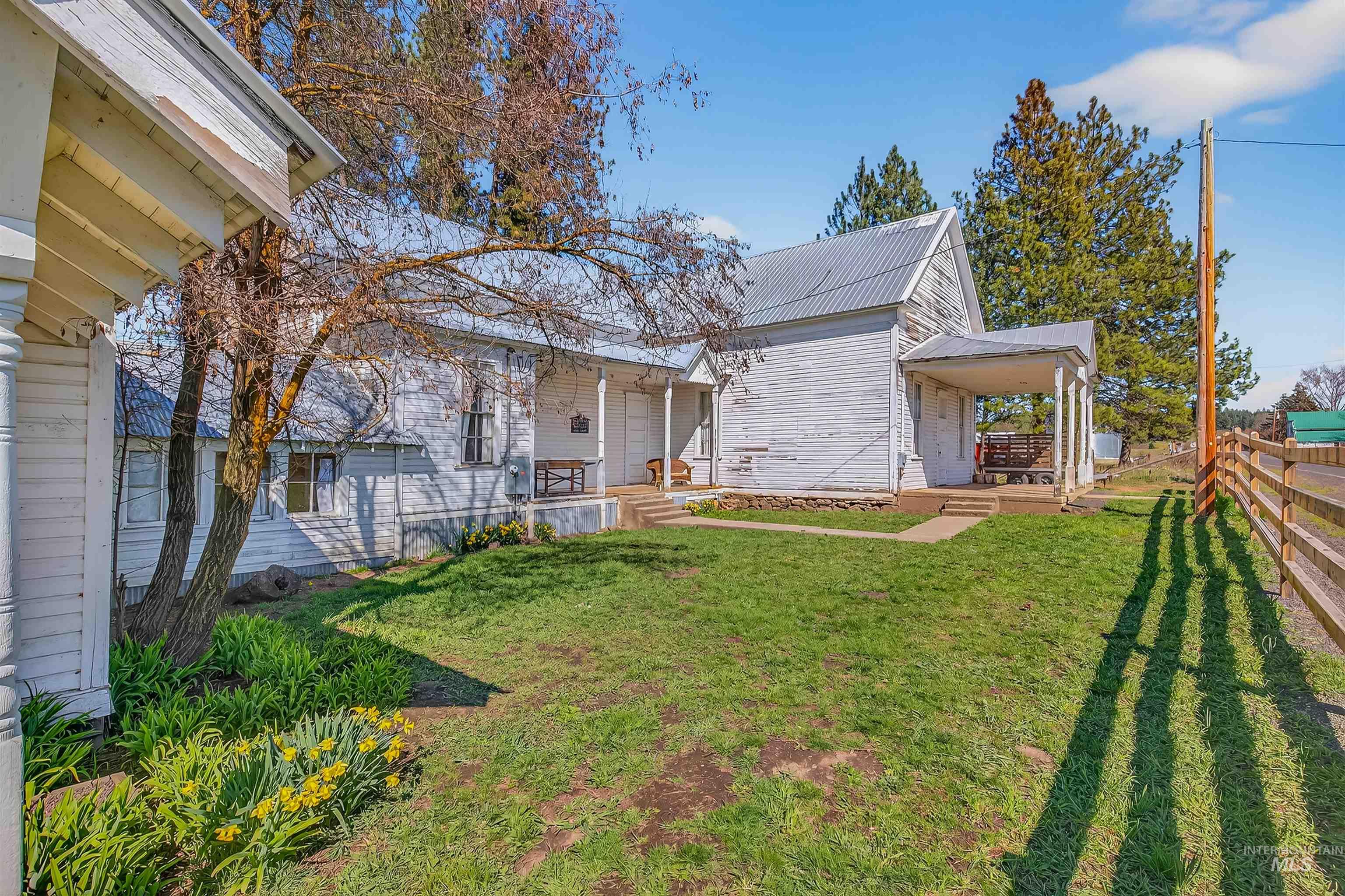 2070 Woodland Rd, Kamiah, Idaho 83536, 1.5 Bathrooms, Residential For Sale, Price $229,000, 98981277