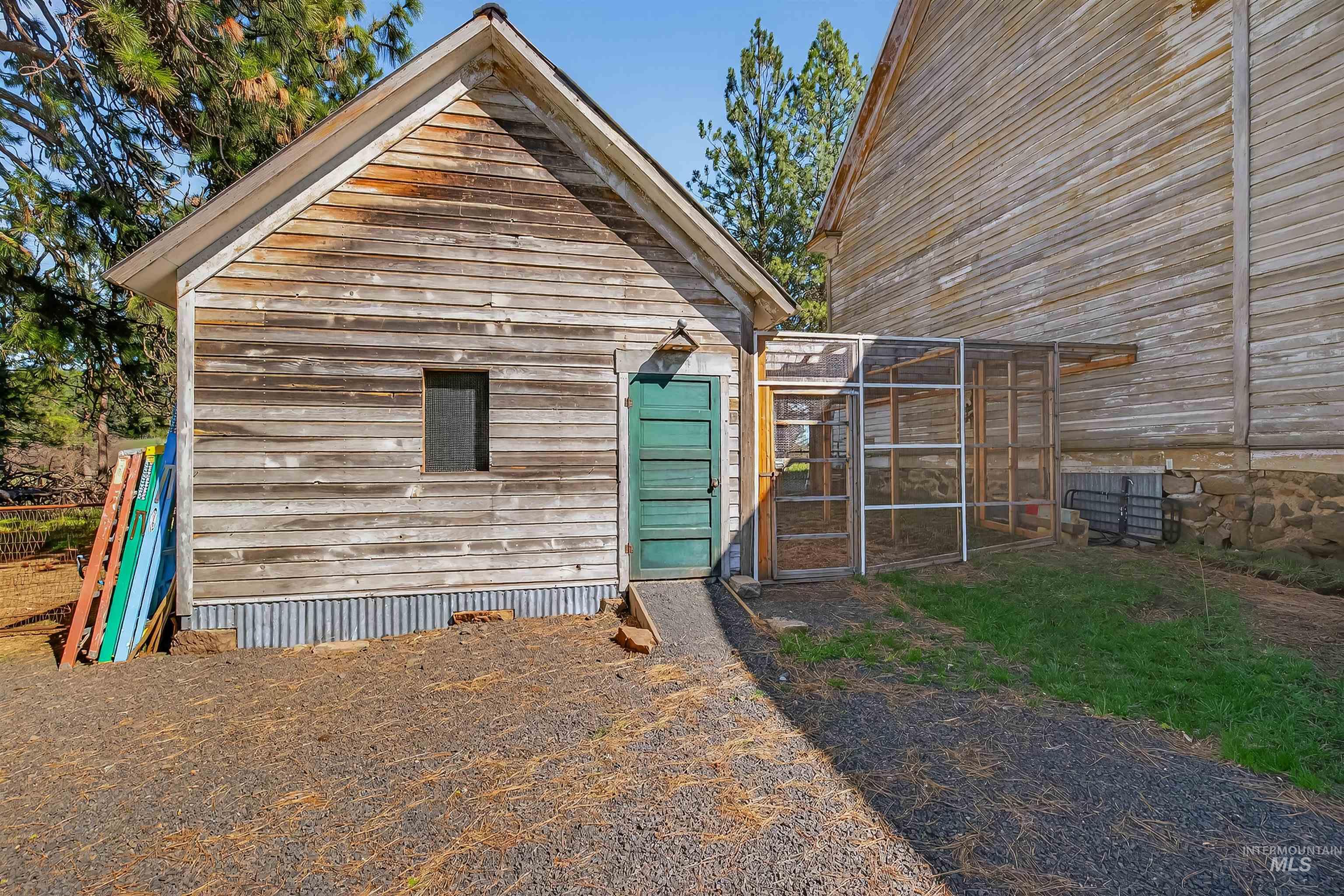 2070 Woodland Rd, Kamiah, Idaho 83536, 1.5 Bathrooms, Residential For Sale, Price $229,000, 98981277