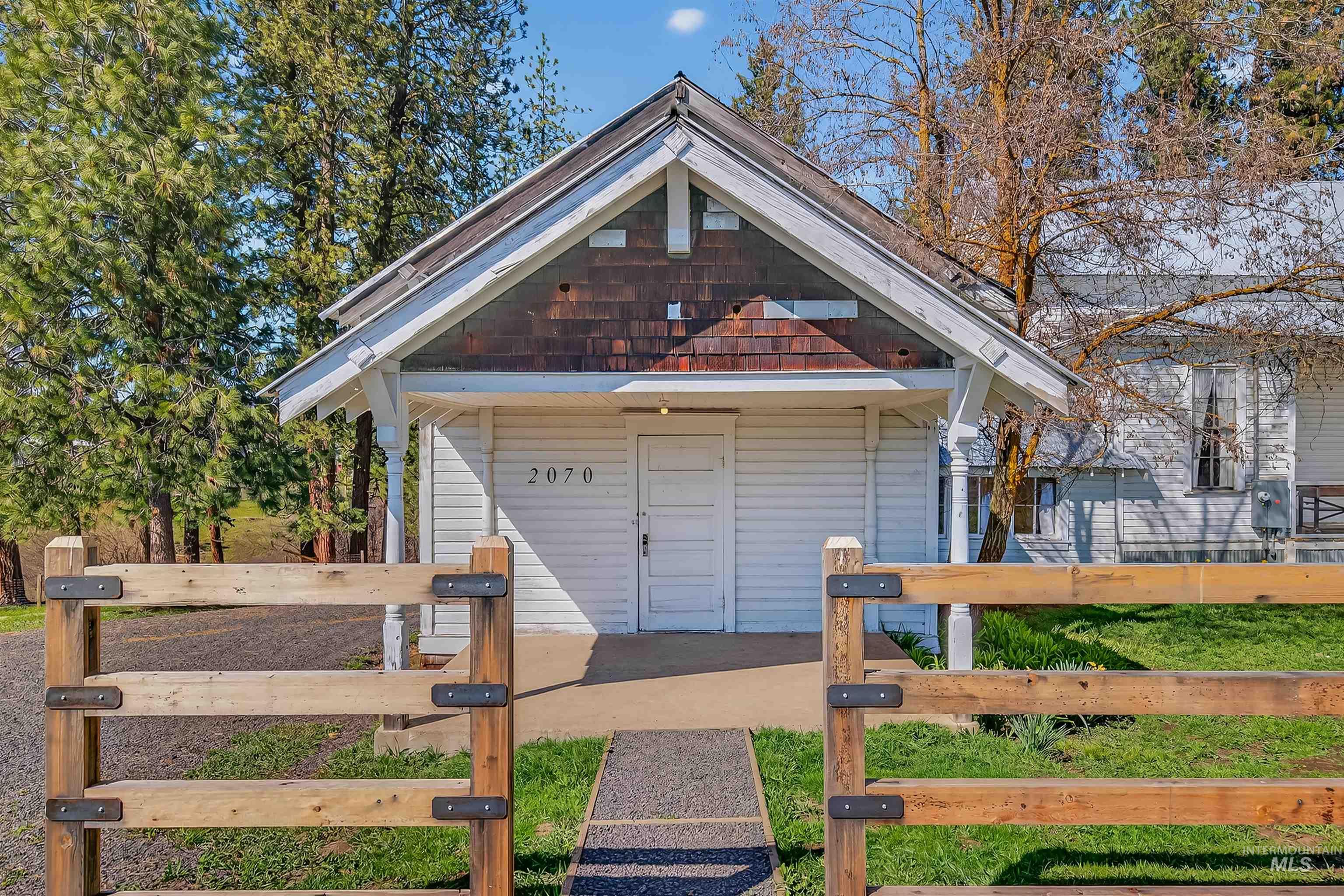 2070 Woodland Rd, Kamiah, Idaho 83536, 1.5 Bathrooms, Residential For Sale, Price $229,000, 98981277