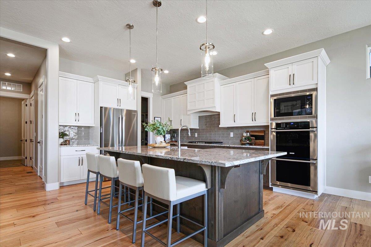 2578 E Shady Glade Drive, Meridian, Idaho 83642, 4 Bedrooms, 4 Bathrooms, Residential For Sale, Price $969,000, 98981278