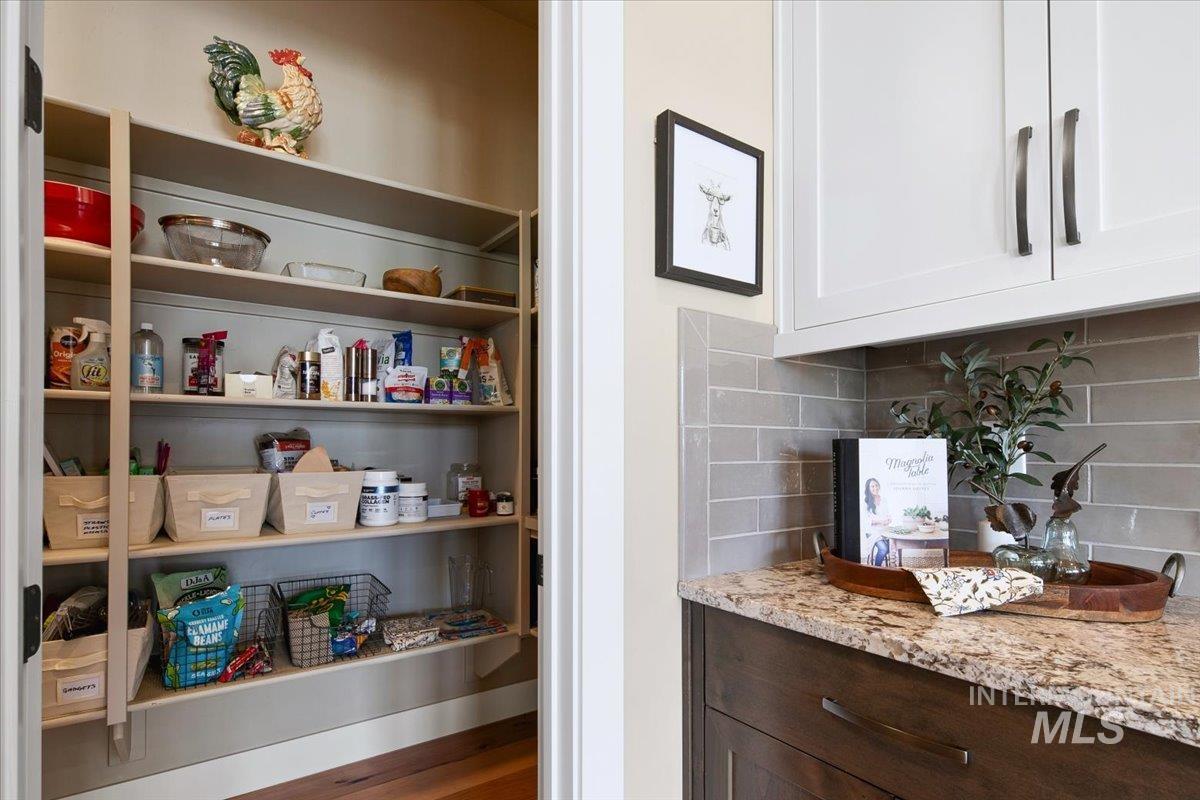 2578 E Shady Glade Drive, Meridian, Idaho 83642, 4 Bedrooms, 4 Bathrooms, Residential For Sale, Price $969,000, 98981278