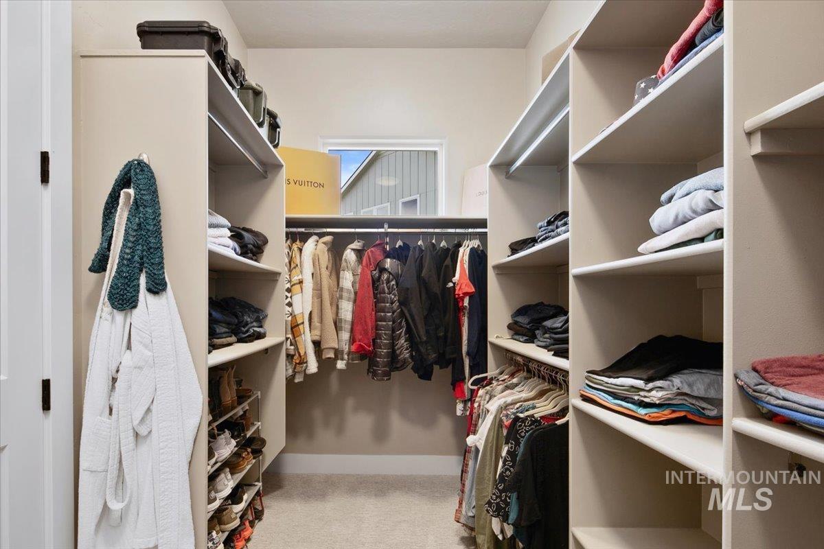 2578 E Shady Glade Drive, Meridian, Idaho 83642, 4 Bedrooms, 4 Bathrooms, Residential For Sale, Price $969,000, 98981278