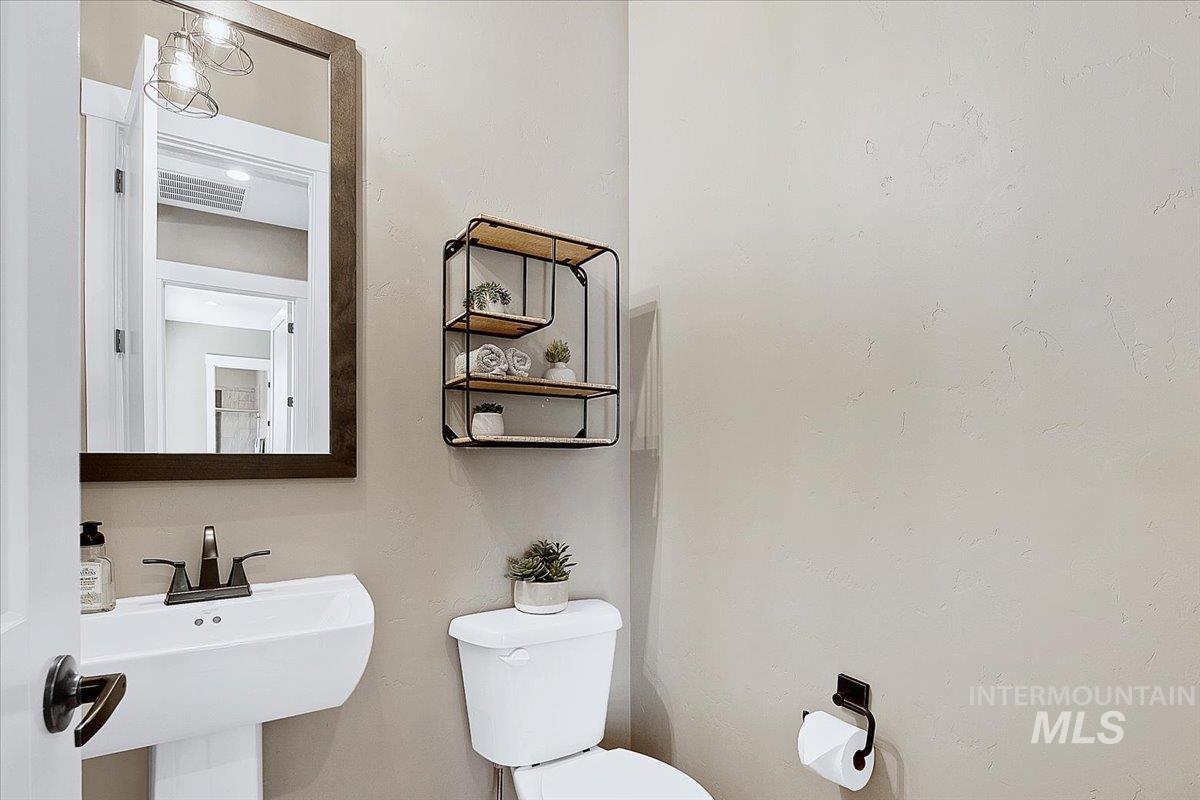 2578 E Shady Glade Drive, Meridian, Idaho 83642, 4 Bedrooms, 4 Bathrooms, Residential For Sale, Price $969,000, 98981278