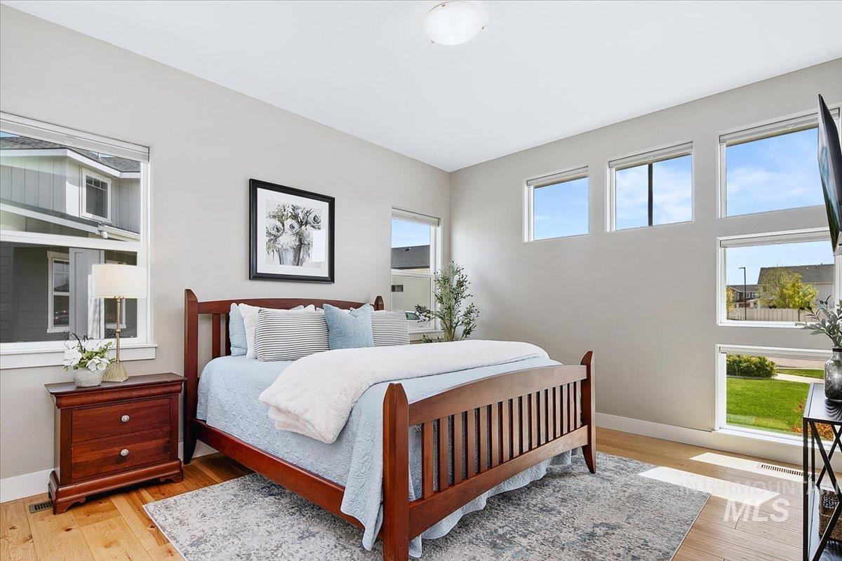 2578 E Shady Glade Drive, Meridian, Idaho 83642, 4 Bedrooms, 4 Bathrooms, Residential For Sale, Price $969,000, 98981278