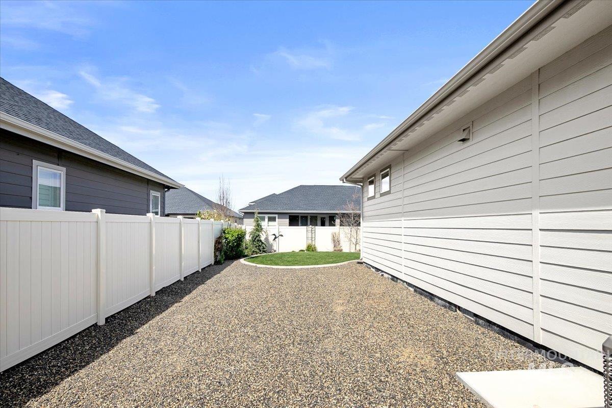 2578 E Shady Glade Drive, Meridian, Idaho 83642, 4 Bedrooms, 4 Bathrooms, Residential For Sale, Price $969,000, 98981278