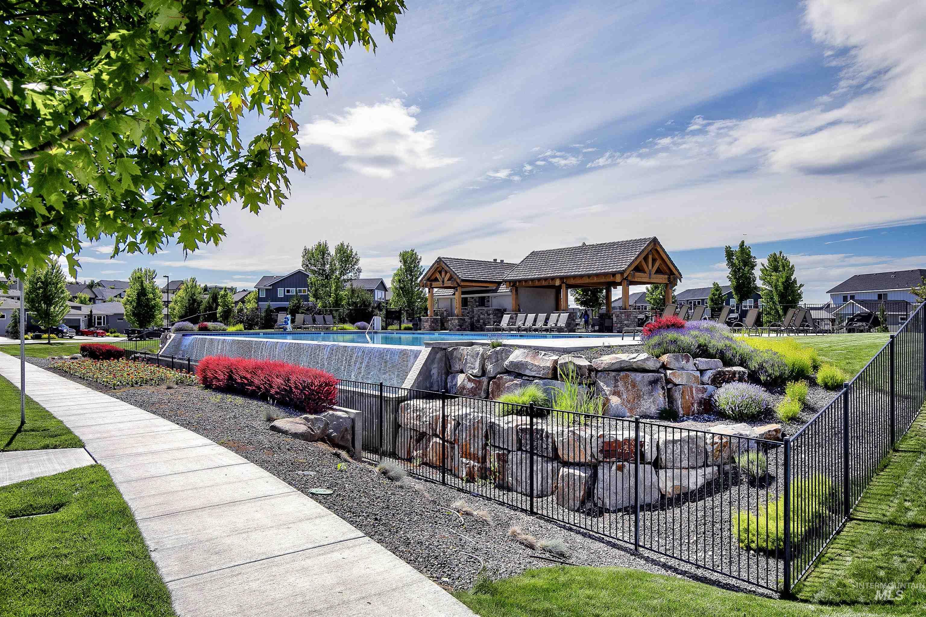 2578 E Shady Glade Drive, Meridian, Idaho 83642, 4 Bedrooms, 4 Bathrooms, Residential For Sale, Price $969,000, 98981278