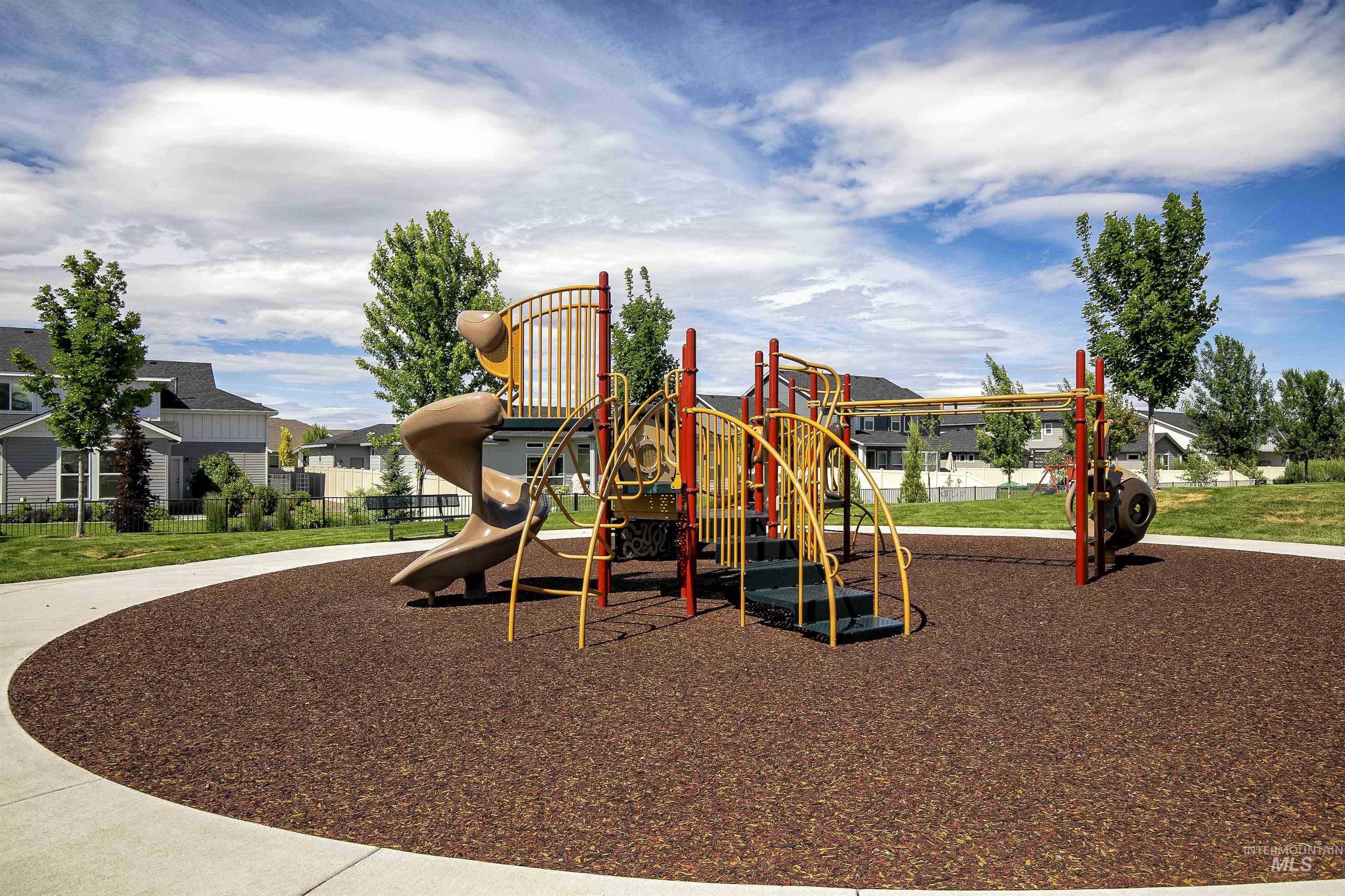 2578 E Shady Glade Drive, Meridian, Idaho 83642, 4 Bedrooms, 4 Bathrooms, Residential For Sale, Price $969,000, 98981278