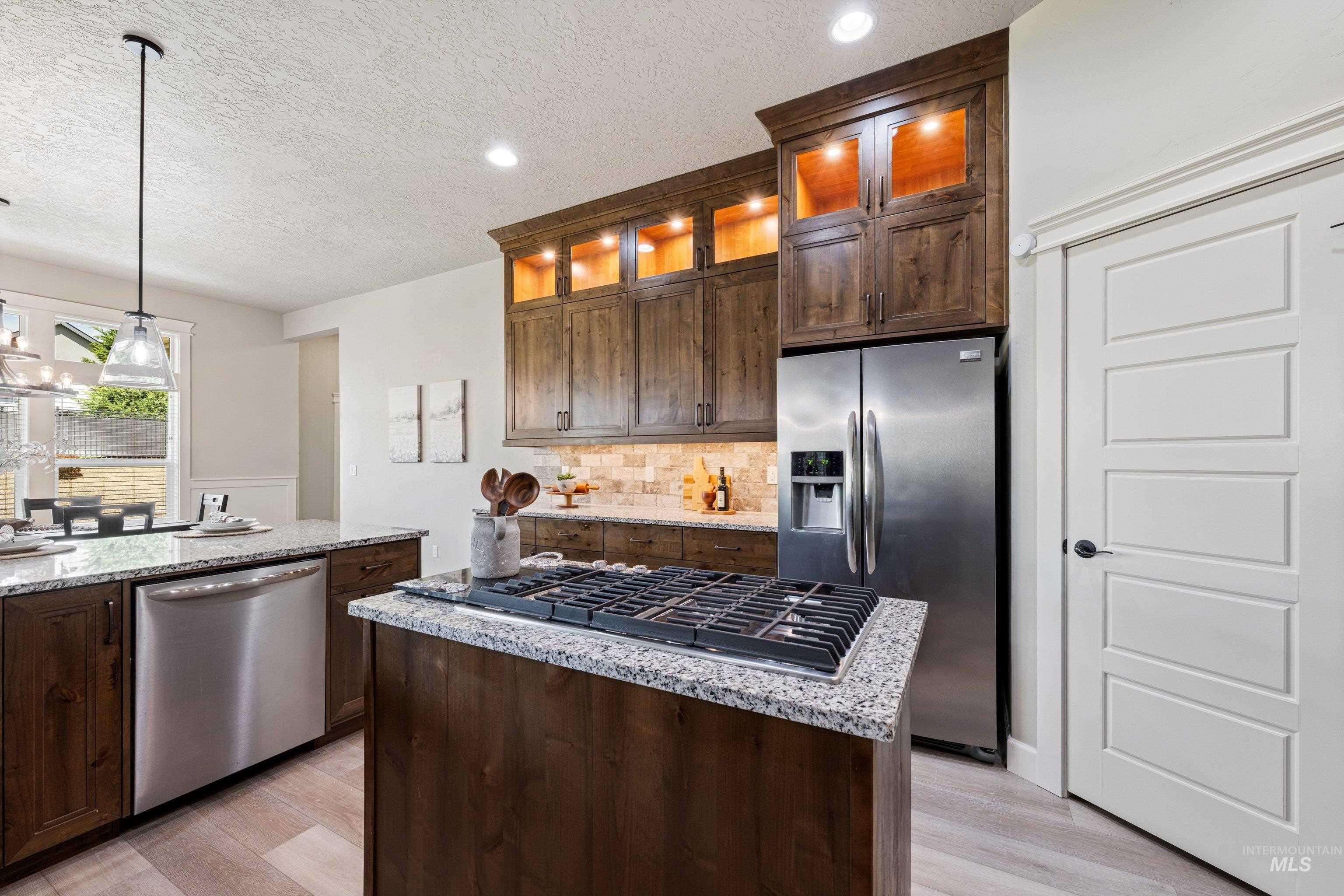 12480 W Superior St, Star, Idaho 83669, 3 Bedrooms, 3 Bathrooms, Residential For Sale, Price $878,000, 98981281