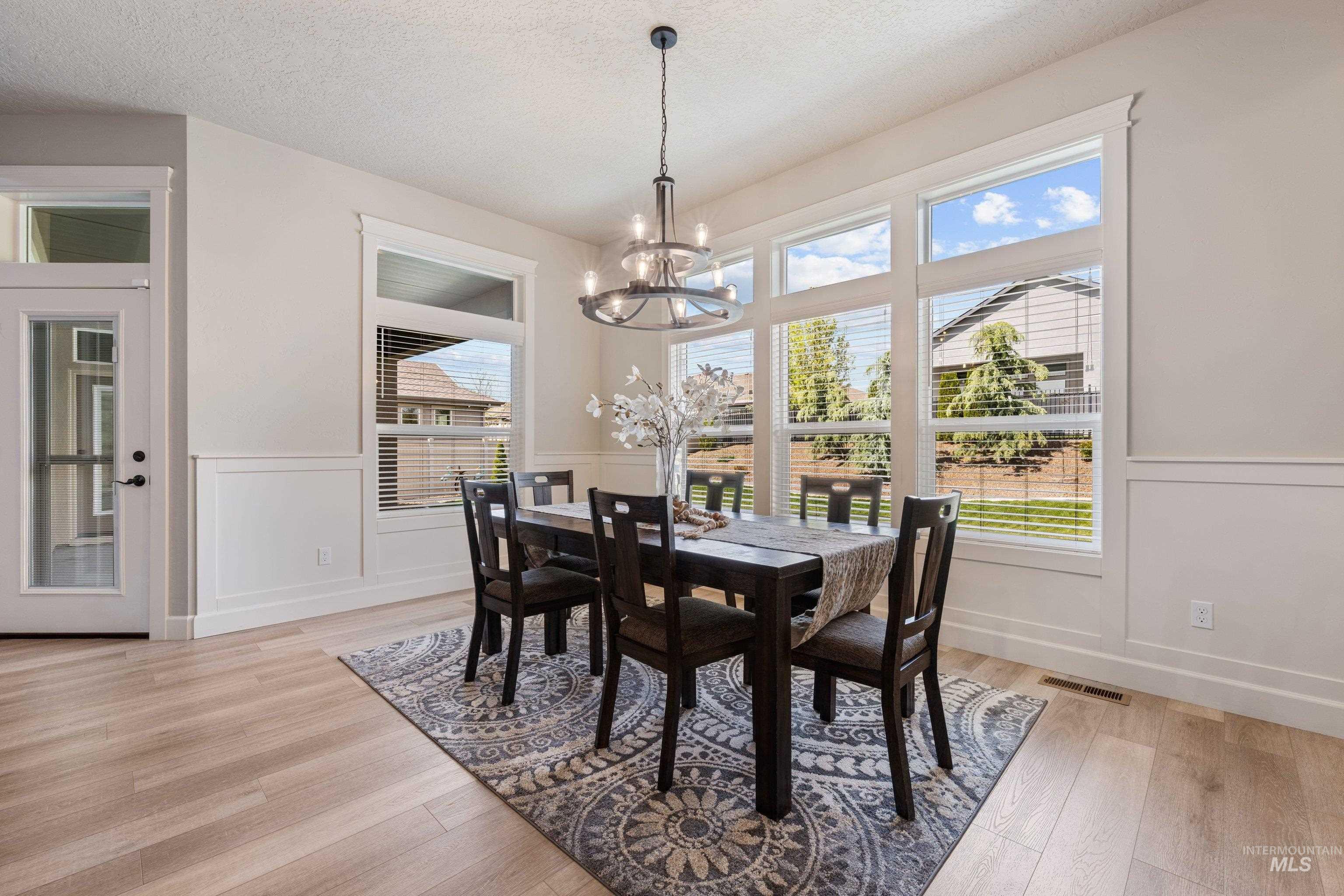 12480 W Superior St, Star, Idaho 83669, 3 Bedrooms, 3 Bathrooms, Residential For Sale, Price $878,000, 98981281