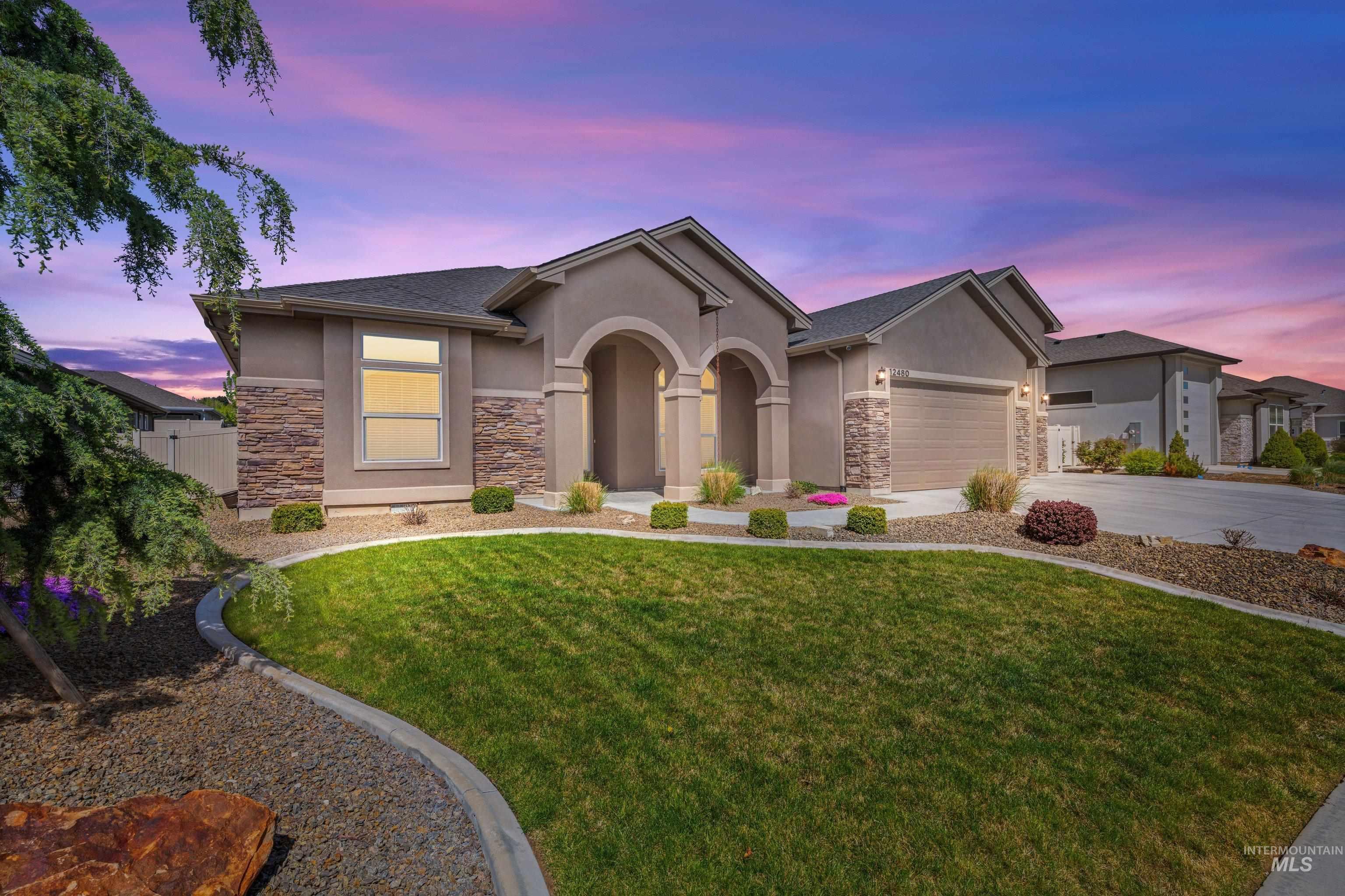 12480 W Superior St, Star, Idaho 83669, 3 Bedrooms, 3 Bathrooms, Residential For Sale, Price $878,000, 98981281