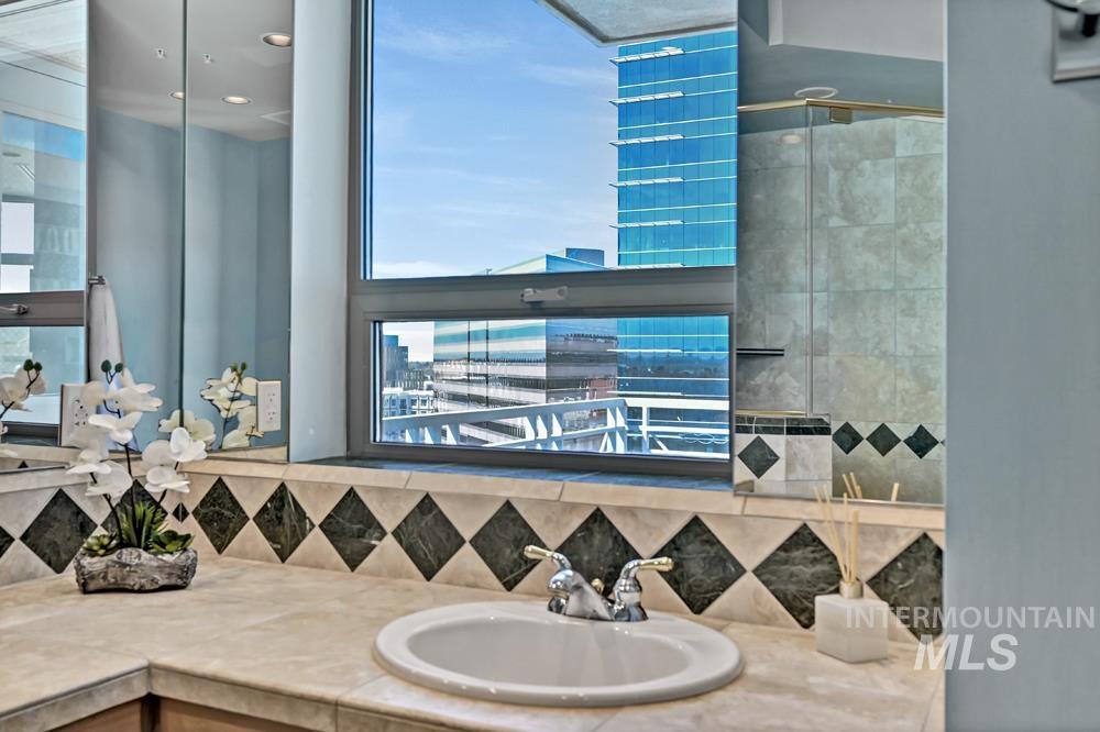 199 N Capitol Blvd, Boise, Idaho 83702, 2 Bedrooms, 2 Bathrooms, Residential For Sale, Price $840,000, 98981282