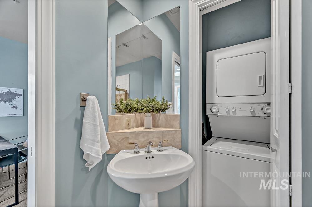 199 N Capitol Blvd, Boise, Idaho 83702, 2 Bedrooms, 2 Bathrooms, Residential For Sale, Price $840,000, 98981282