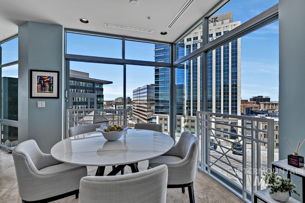 199 N Capitol Blvd, Boise, Idaho 83702, 2 Bedrooms, 2 Bathrooms, Residential For Sale, Price $840,000, 98981282