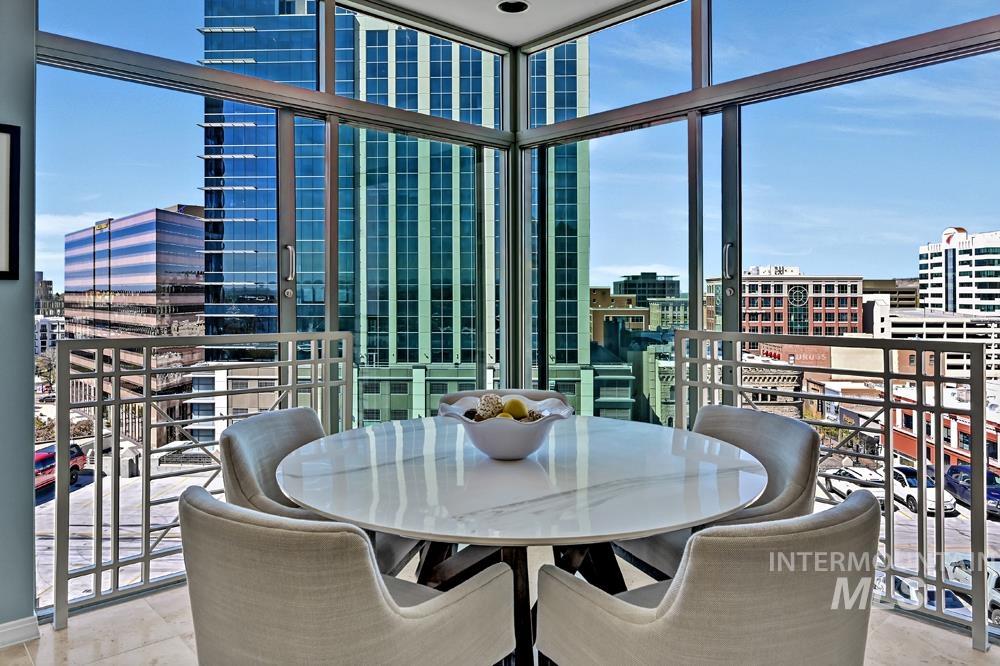 199 N Capitol Blvd, Boise, Idaho 83702, 2 Bedrooms, 2 Bathrooms, Residential For Sale, Price $840,000, 98981282