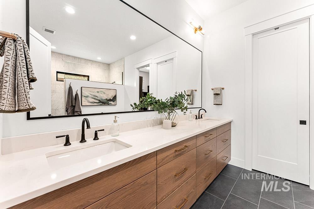 3437 W Tahoe View St, Eagle, Idaho 83616, 4 Bedrooms, 3.5 Bathrooms, Residential For Sale, Price $1,249,900, 98981284