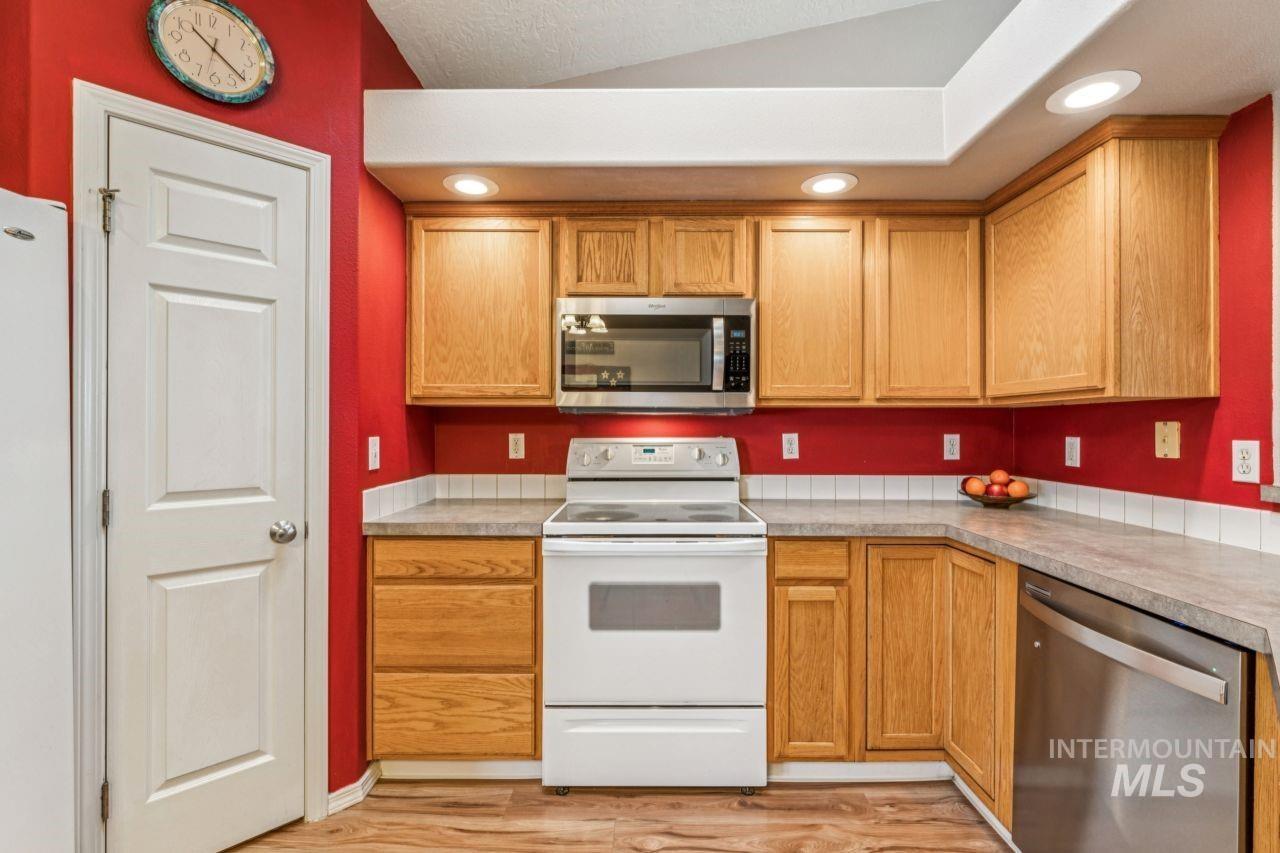 11980 Colonial Dr, Caldwell, Idaho 83605, 3 Bedrooms, 2 Bathrooms, Residential For Sale, Price $349,900, 98981288