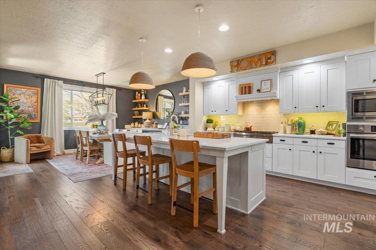 6217 W Ina Dr, Boise, Idaho 83703, 3 Bedrooms, 2.5 Bathrooms, Residential For Sale, Price $875,000, 98981291