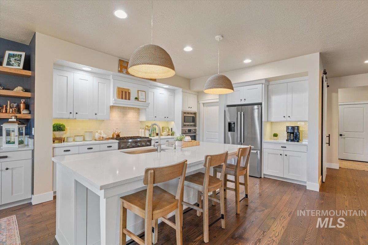 6217 W Ina Dr, Boise, Idaho 83703, 3 Bedrooms, 2.5 Bathrooms, Residential For Sale, Price $875,000, 98981291