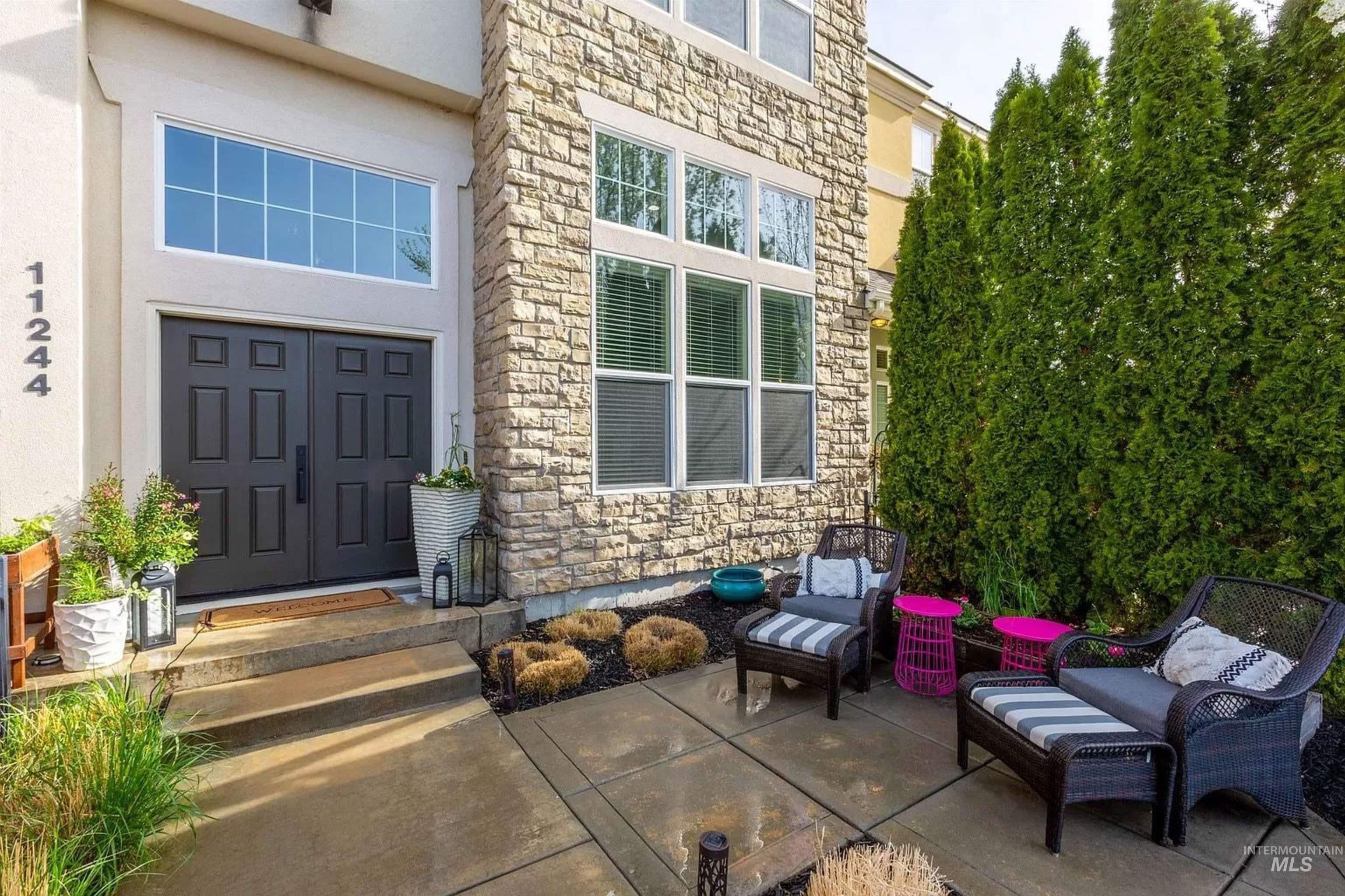 11244 W Knightsbridge Ct, Boise, Idaho 83713, 3 Bedrooms, 2.5 Bathrooms, Residential For Sale, Price $477,000, 98981293