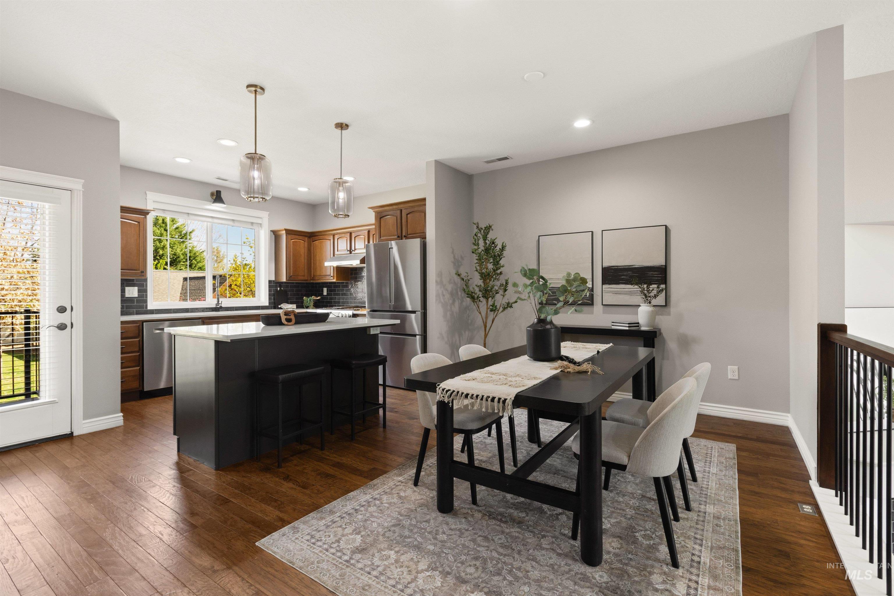 11244 W Knightsbridge Ct, Boise, Idaho 83713, 3 Bedrooms, 2.5 Bathrooms, Residential For Sale, Price $477,000, 98981293