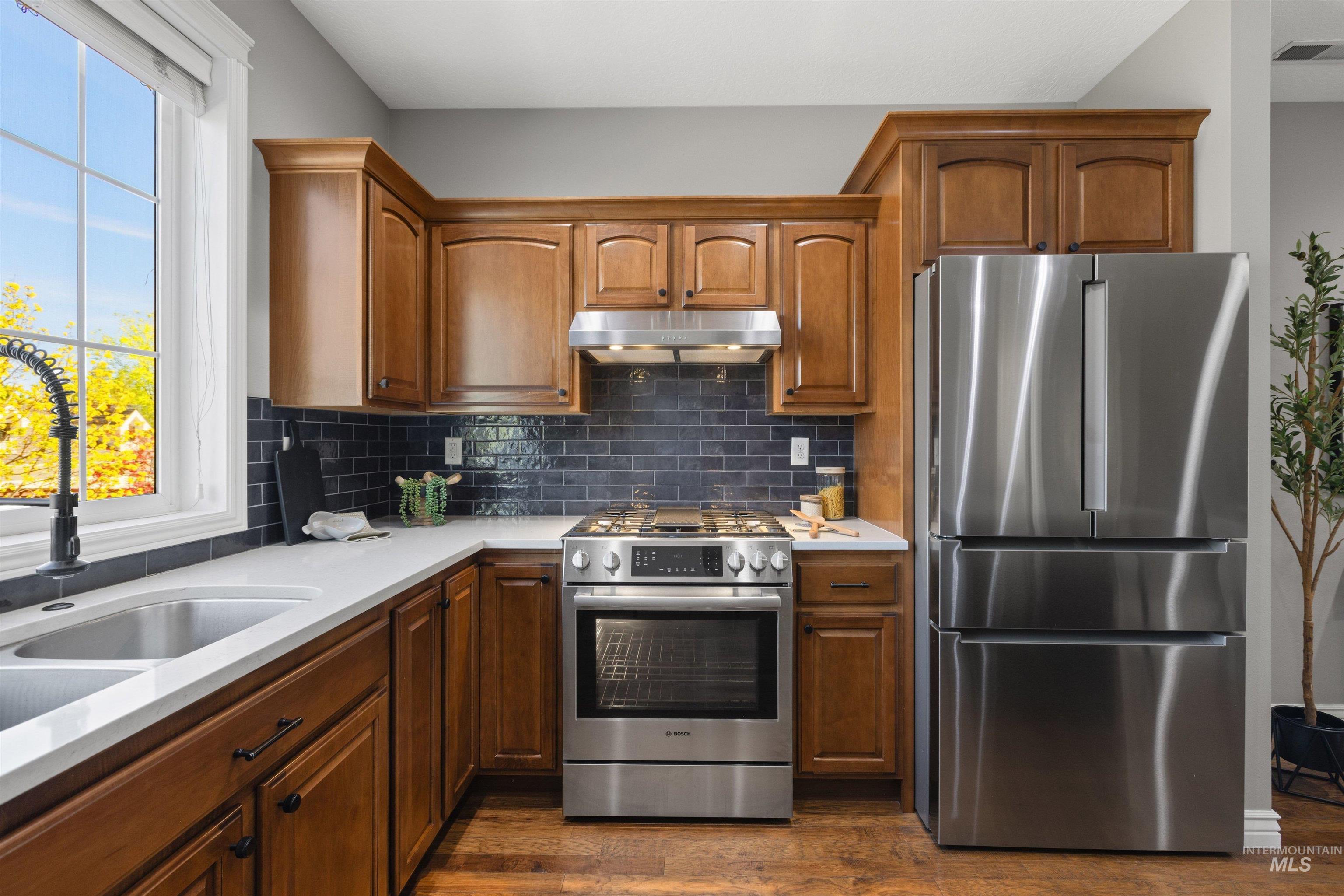 11244 W Knightsbridge Ct, Boise, Idaho 83713, 3 Bedrooms, 2.5 Bathrooms, Residential For Sale, Price $477,000, 98981293