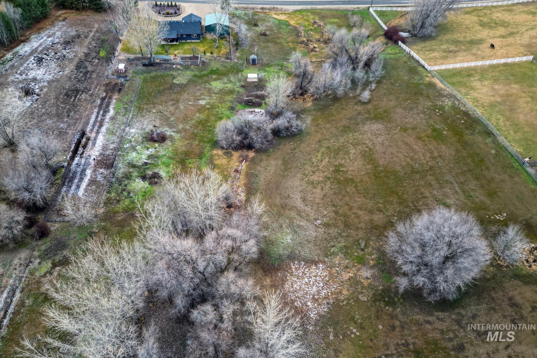 7500 Pleasant View Dr, Caldwell, Idaho 83607, 3 Bedrooms, 2 Bathrooms, Residential For Sale, Price $679,900, 98981296