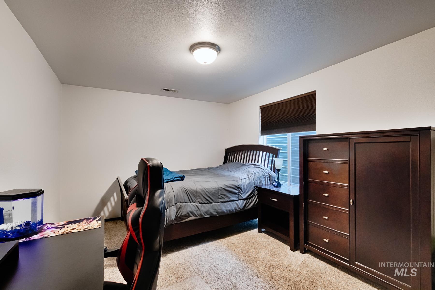 7500 Pleasant View Dr, Caldwell, Idaho 83607, 3 Bedrooms, 2 Bathrooms, Residential For Sale, Price $679,900, 98981296