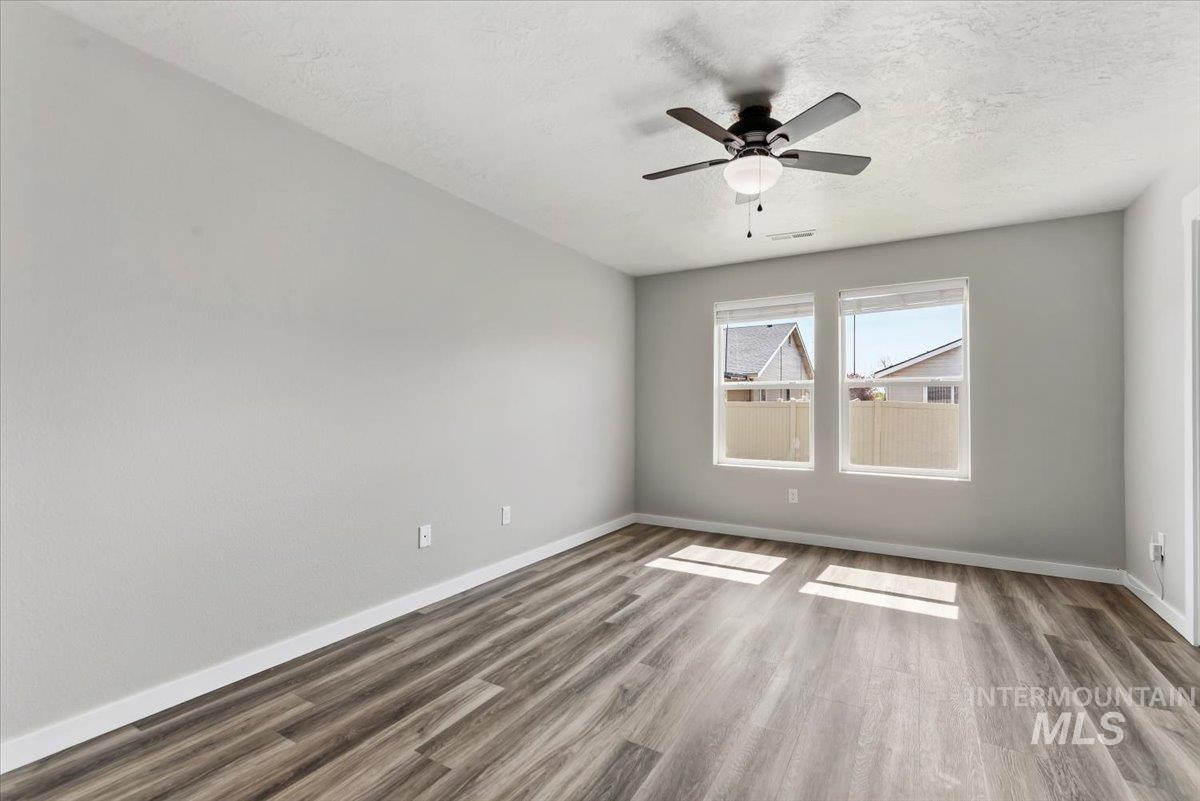 16763 N Dartmouth Ave, Nampa, Idaho 83687-3019, 3 Bedrooms, 2 Bathrooms, Residential For Sale, Price $400,000, 98981297