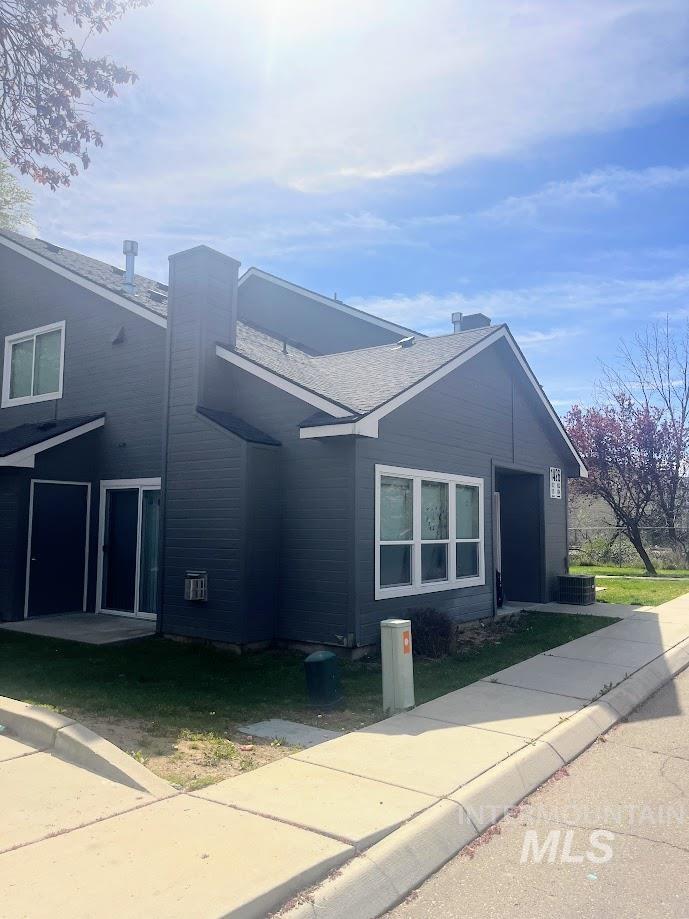 1426 E Sharons Loop, Nampa, Idaho 83686, 2 Bedrooms, 2 Bathrooms, Residential Income For Sale, Price $750,000, 98981298